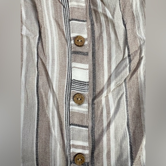 A.Byer off shoulder top - Picture 2 of 6